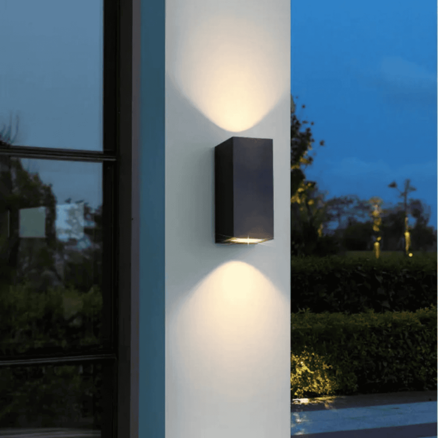 PLASTİK 5W KARE SİYAH ÇİFT YÖNLÜ LED DUVAR APLİĞİ - 1